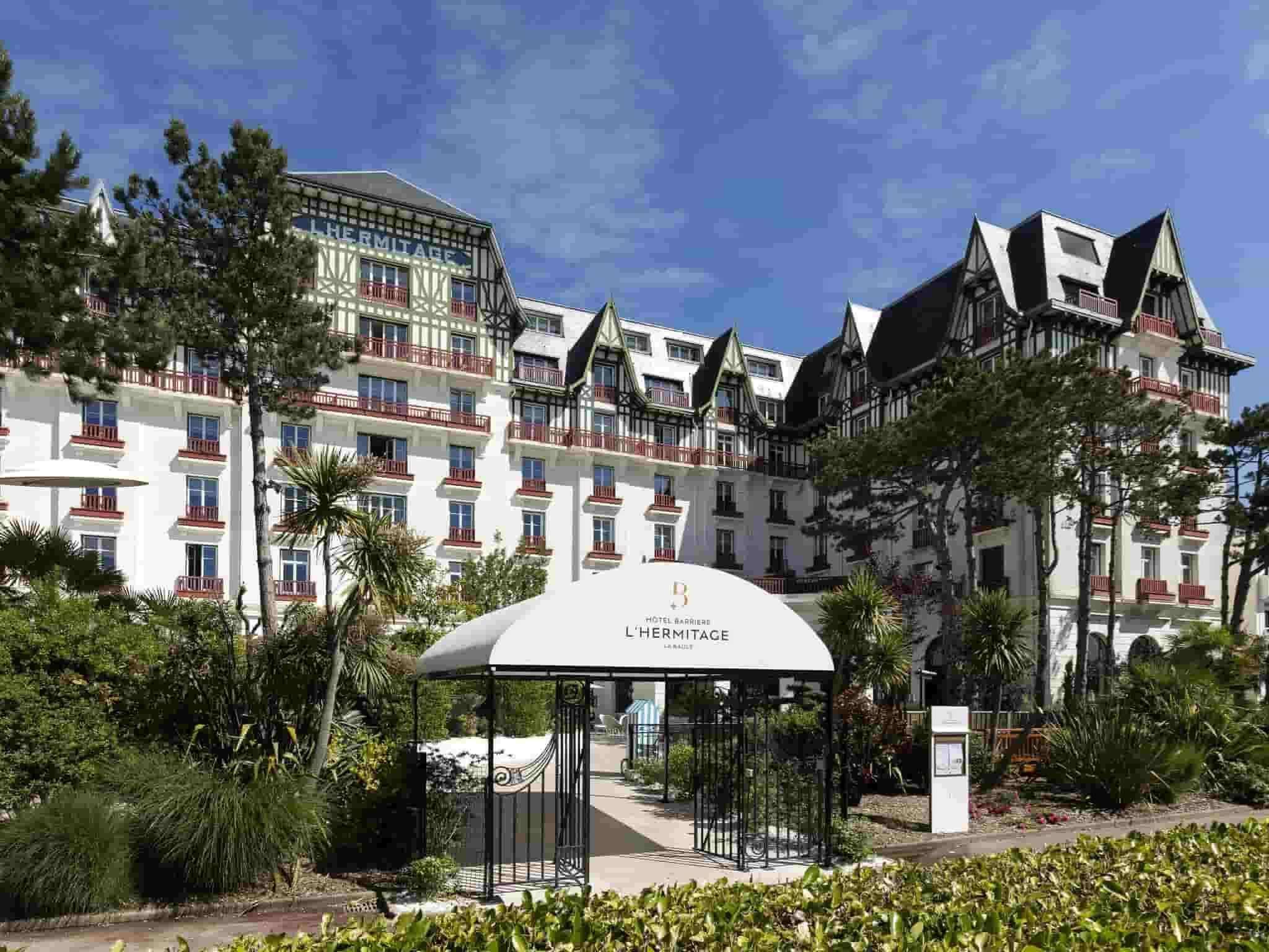 Hôtel Barrière L'Hermitage La Baule-Escoublac Exterior foto