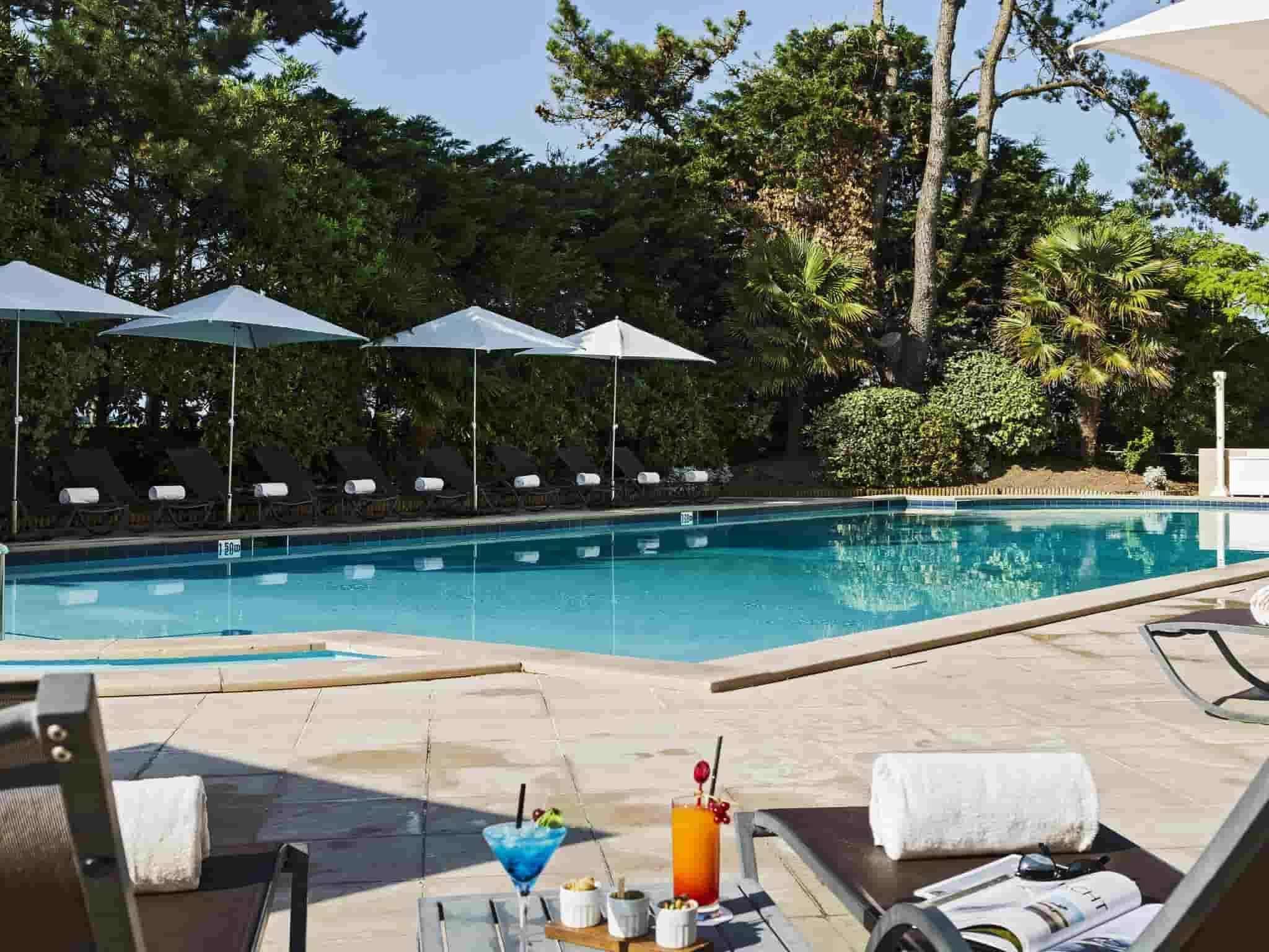 Hôtel Barrière L'Hermitage La Baule-Escoublac Exterior foto