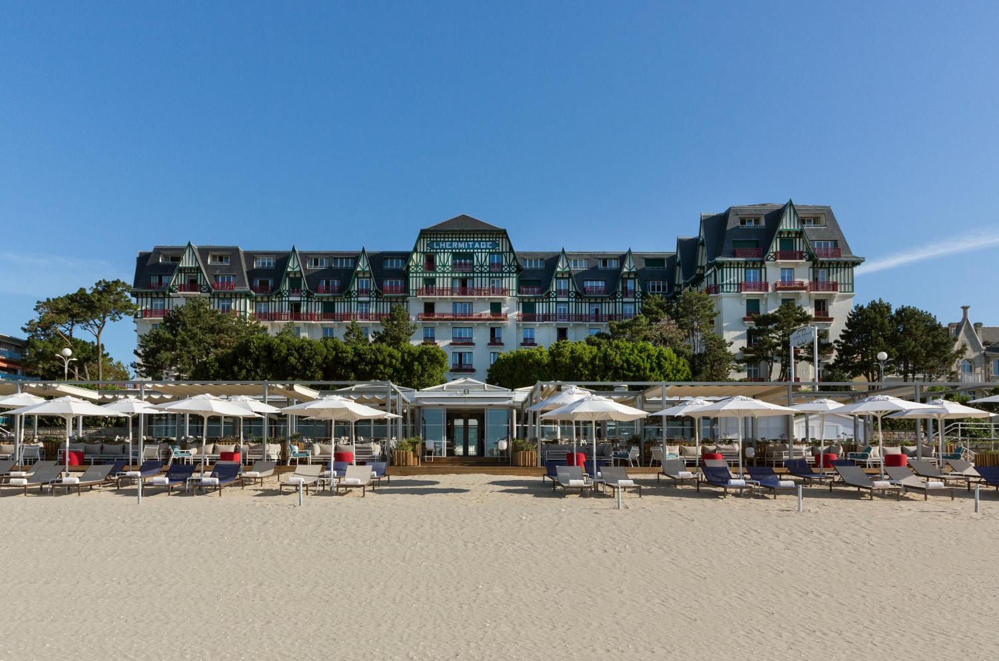 Hôtel Barrière L'Hermitage La Baule-Escoublac Exterior foto